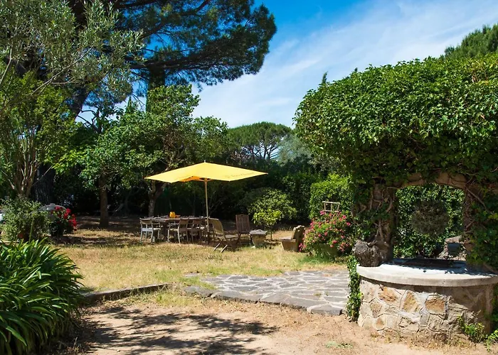 Charmante petite maison a l\'éntrée de Saint Tropez