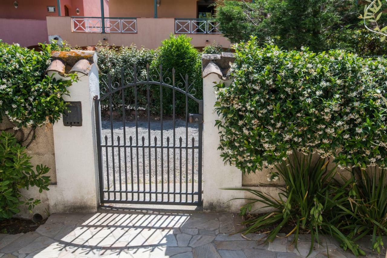 Charmante Petite Maison A L'éntrée De Tropez