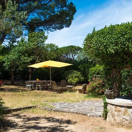 Charmante Petite Maison A L'Entree De Saint Tropez Exterior photo